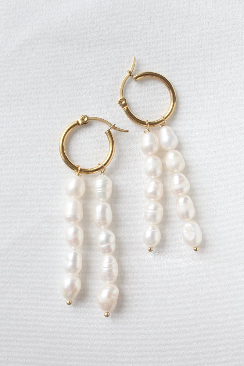 Lilya Pearl Bridal Earring